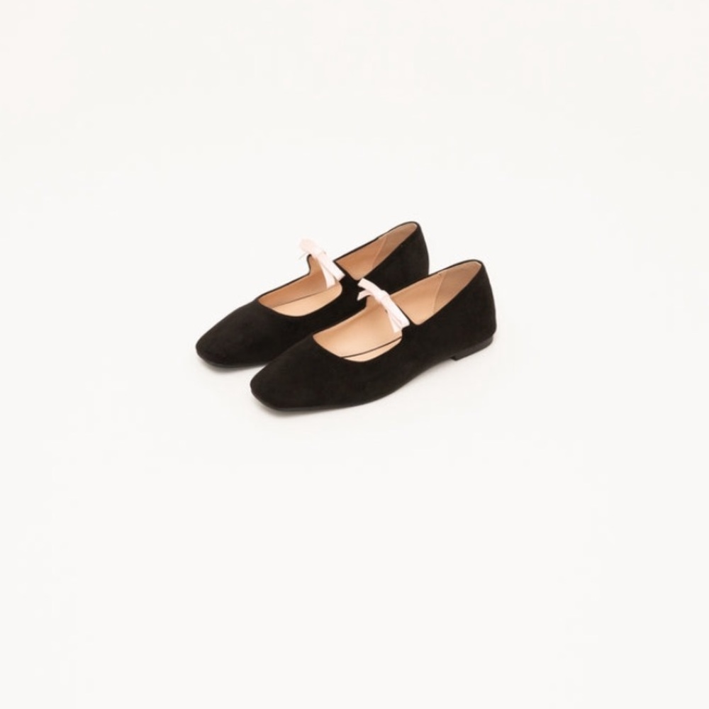 Black Mary Jane Flats with Pink Bow - Picture 3 of 9